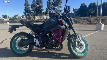 КЛЕТКА КРЫШКА ДВИГАТЕЛЯ YAMAHA MT09 2021-2023 BSA PARTS STUNT