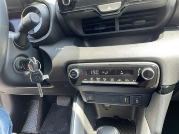 Toyota Yaris IV 2020 Toyota Yaris Hybrid 1.5 Active Salon PL 2021 FV 23, zdjęcie 19