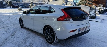 Volvo V40 II Hatchback 1.6 D2 115KM 2014 Volvo V40 1,6Hdi 115 KM Ocean Race Panorama, zdjęcie 3