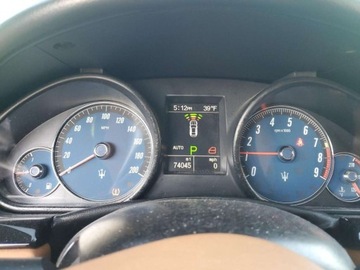 Maserati GranTurismo 2013 Maserati GranTurismo S 2013 4.7l 4.7 Benzyna 454KM, zdjęcie 10