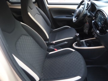 Toyota Aygo X 1.1 VVT-i 72KM 2022 Toyota Aygo X 1.0, Salon Polska, 1. Właściciel, zdjęcie 8