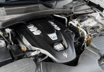 Maserati Ghibli III 2014 Maserati Ghibli 3.0 V6 Biturbo AT8 Kamera cofania Bi-xenon Zarejestrowa, zdjęcie 16