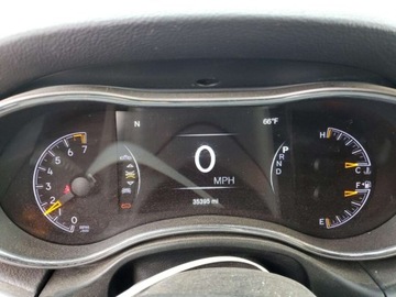 Jeep Grand Cherokee IV 2020 Jeep Grand Cherokee Laredo 2020 3.6l 3.6 Benzyna 295KM, zdjęcie 9