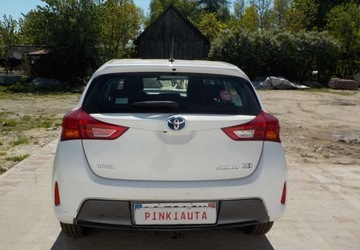 Toyota Auris II 2014 Toyota Auris Okazja 1.8 Hybryda 100KM, zdjęcie 10