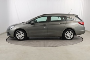 Opel Astra K Sportstourer Facelifting 1.2 Turbo 110KM 2019 Opel Astra 1.2 Turbo, Salon Polska, Serwis ASO, zdjęcie 2