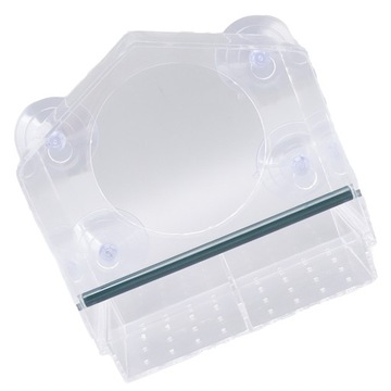 Кормушка для птиц оконная, прозрачная, сплошная.