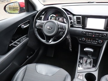 Kia Niro I Crossover 1.6 GDi Hybrid 141KM 2019 Kia Niro Hybrid, Salon Polska, Serwis ASO, zdjęcie 6