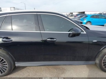 Mercedes GLC C254/X254 2025 Mercedes-Benz GLC 350e, 2025r., 4x4, 2.0L 2.0 Hybryda Plug-in 201KM, zdjęcie 4