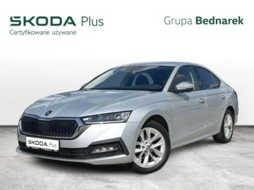 Skoda Octavia IV Liftback 1.5 TSI EVO 150KM 2023 Škoda Octavia Skoda Octavia Bezwypadkowy / Salon