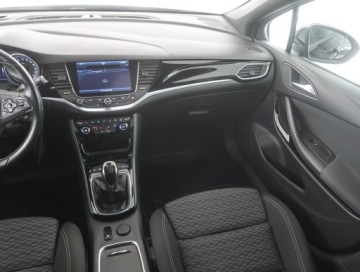 Opel Astra K Sports Tourer 1.6 CDTI 160KM 2016 Opel Astra 1.6 BiCDTI, Navi, Klima, Klimatronic, zdjęcie 7