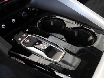 Audi Q5 II SUV Facelifting 2.0 40 TDI 204KM 2025 AUDI Q5 TDI quattro S line Suv 2.0 (204KM) 2025, zdjęcie 12