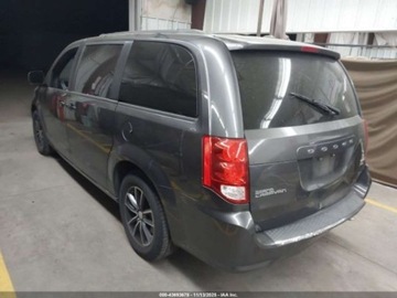 Dodge Caravan V Grand Caravan Facelifting 3.6 VVT 283KM 2019 Dodge Grand Caravan DODGE GRAND CARAVAN GT 3.6 Benzyna 283KM, zdjęcie 4