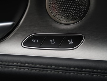 Kia Stinger Liftback 2.0 T-GDi 245KM 2019 Kia Stinger 2.0 T-GDI, Salon Polska, Automat, zdjęcie 24