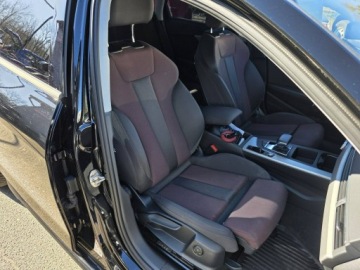 Audi A4 B9 Limousine Facelifting 2.0 40 TFSI 204KM 2022 Audi A4 Limousine 2.0 TFSI 204 KM, Automat,, zdjęcie 31