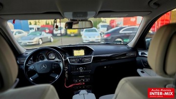 Mercedes Klasa E W212 2010 Mercedes-Benz Klasa E 300 blue efficiency 7 G-TRONIC 3.0 Diesel 204KM, zdjęcie 25