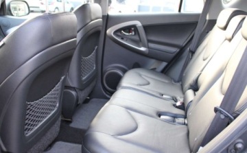 Toyota RAV4 III MPV 2.2 16V D-4D 136KM 2007 Toyota RAV4 Kupuj Taniej. Tylko 100tys.km. 2.2 Diesel 136KM, zdjęcie 12