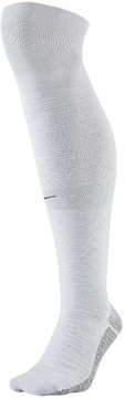 NIKE SKARPETY GETRY MATCHFIT SX6938-100 r.38,5-40,5