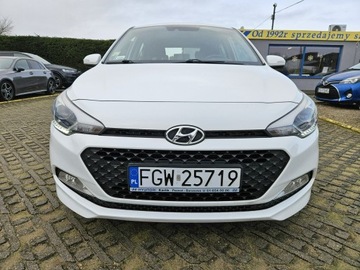 Hyundai i20 I Hatchback 5d Facelifting 1.4 CVVT 100KM 2015 Hyundai i20 1,4 benzyna 100KM automat salon polska, zdjęcie 16