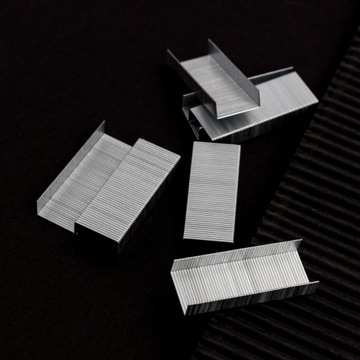 24/6 ОФИСНЫЕ СКОБЫ ОЦИНКОВАННЫЕ ДЛЯ СТЕПЛЕРА 1000 шт.