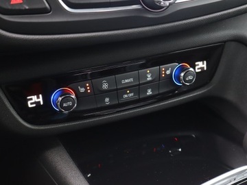 Opel Insignia II Sports Tourer Facelifting 2.0 Diesel 174KM 2020 Opel Insignia 2.0 CDTI, Salon Polska, 171 KM, zdjęcie 14