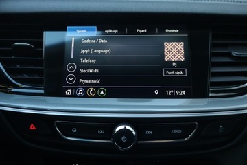 Opel Insignia II Sports Tourer 2.0 CDTI 170KM 2018 Opel Insignia 2.0 CDTI, 167 KM, Navi, Klima, zdjęcie 18