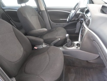 Citroen C5 II Hatchback 1.6 HDi 109KM 2007 Citroen C5 1.6 HDi , Klima, Klimatronic, El. szyby, zdjęcie 8