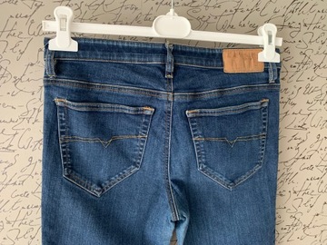 DIESEL SKINZEE ŚLICZNE SPODNIE JEANSOWE RURKI 31/34 !!