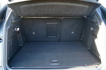 Peugeot 3008 II Plug-In Hybrid Facelifting 1.6 HYBRID 225KM 2022 Peugeot 3008 GT LINE kamera skóra NAWI grip, zdjęcie 8