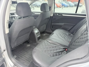 Skoda Superb II Outdoor 1.6 TDI CR DPF 105KM 2014 Škoda Superb Skoda Superb 1.6 TDI 105KM 2014r., zdjęcie 13