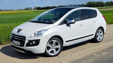 Peugeot 3008 I Crossover 2.0 Hybrid4 200KM 2012 Peugeot 3008 2.0 Hdi 200KM Hybrid4 Automat Xenon Led Skóra El Grzane Fotele