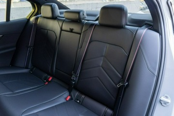 BMW Seria 5 G90-91 Touring 2.0 520d 197KM 2024 BMW 520 xDrive Sedan Demo- Koła zimowe w cenie!, zdjęcie 19