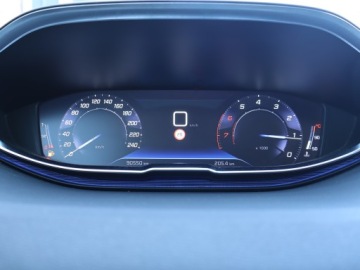 Peugeot 3008 II Crossover 1.2 PureTech 130KM 2019 Peugeot 3008 1.2 PureTech, Salon Polska, zdjęcie 10