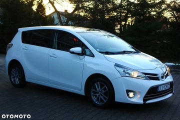Toyota Verso Minivan Facelifting 1.6 D-4D 112KM 2015 Toyota Verso Toyota Verso 1.6 D-4D 7-Sitzer StartStop Skyview Edition 1.6, zdjęcie 21