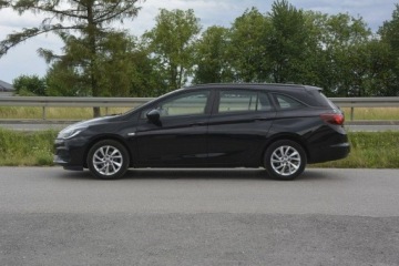 Opel Astra K Sportstourer Facelifting 1.5 Diesel 122KM 2020 Opel Astra 1.5 Diesel nawi Android Auto Car Play, zdjęcie 3