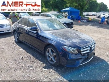 Mercedes Klasa E W213 2019 Mercedes-Benz Klasa E 2019 Mercedes-Benz E-Class E 300 4MATIC Sedan 2.0