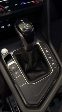 Volkswagen Tiguan II SUV 1.5 TSI EVO 150KM 2020 Volkswagen Tiguan 1.5 TSI EVO Life 150 KM DSG Salon PL Serwis ASO Klima, zdjęcie 28