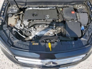 Mercedes GLB 2020 Mercedes-Benz GLB 250 2020 2.0l 2.0 Benzyna 221KM, zdjęcie 6