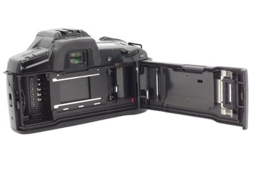 MINOLTA DYNAX 7xi — дешево — не пропустите