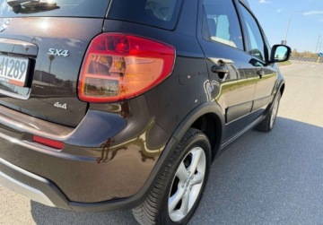 Suzuki SX4 I Hatchback Facelifting 1.6 VVT 120KM 2012 Suzuki SX4 PREMIUM 4x4 1.6i 120ps KlimaTronik Nawigacja Bezwypadkowe UNIKAT, zdjęcie 16