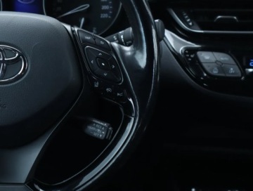 Toyota C-HR I Crossover 1.8 Hybrid 122KM 2016 Toyota C-HR 1.8 Hybrid, Salon Polska, Automat, zdjęcie 23