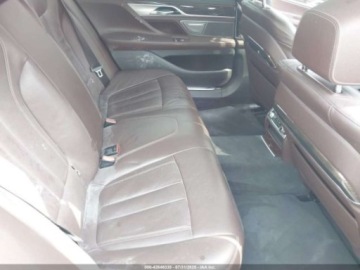 BMW Seria 7 G11-G12 2021 BMW Seria 7 2021 BMW 7 Series 740i xDrive Sedan 3.0 Benzyna 335KM, zdjęcie 12