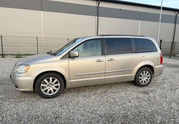 Chrysler Town &amp; Country V 2015 Chrysler Town Country 3.6 LPG 283 KM 7 Osob 2015r Warszawa 3.6