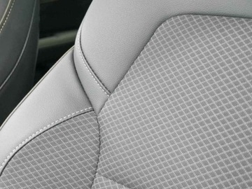 Renault Arkana SUV 1.3 TCe 140KM 2024 Od ręki - Techno 1.3 TCe mHEV 140KM / Pakiet Winter Comfort, zdjęcie 4