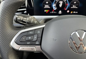 Volkswagen Passat B8 Variant Facelifting 2.0 TDI SCR 150KM 2024 Volkswagen Passat Variant R-Line 2.0TDI 150KM DSG WEBASTO Panorama IQ Mart, zdjęcie 18