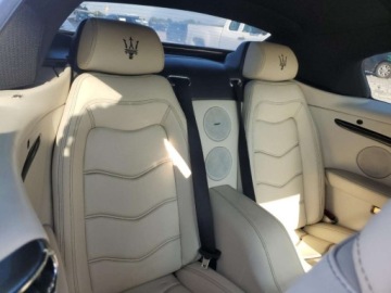 Maserati GranTurismo 2015 Maserati GranTurismo 2015 Maserati Granturismo S 4.7 Benzyna 444KM, zdjęcie 10