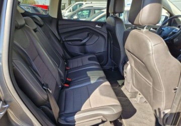 Ford Kuga II SUV 2.0 TDCi 150KM 2016 Ford Kuga 2.0 TDCi 150KM 4x4 Titanium FV Marza 2.0 Diesel 149KM, zdjęcie 31