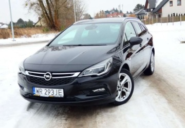 Opel Astra J GTC 1.4 Turbo ECOTEC 140KM 2016 Opel Astra Opel Astra 1.4 Turbo 1.4 Benzyna 140KM