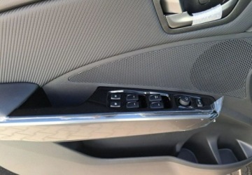  SsangYongKGM Tivoli ADVENTURE-OD REKI- automat- klima- navi- czujniki i ka, zdjęcie 11