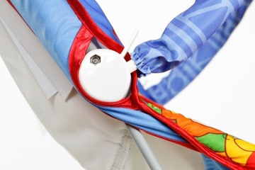 Шезлонг-качалка Детское кресло Vibrations Zebra + Monkeys