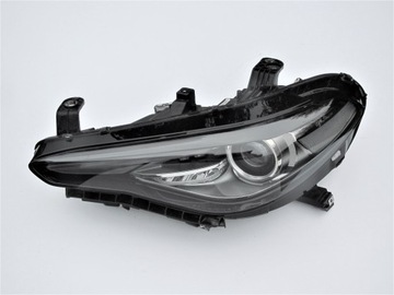 ALFA ROMEO GIULIA reflektor Bi xenon D3S LED 12 PIN kpl. L OE
